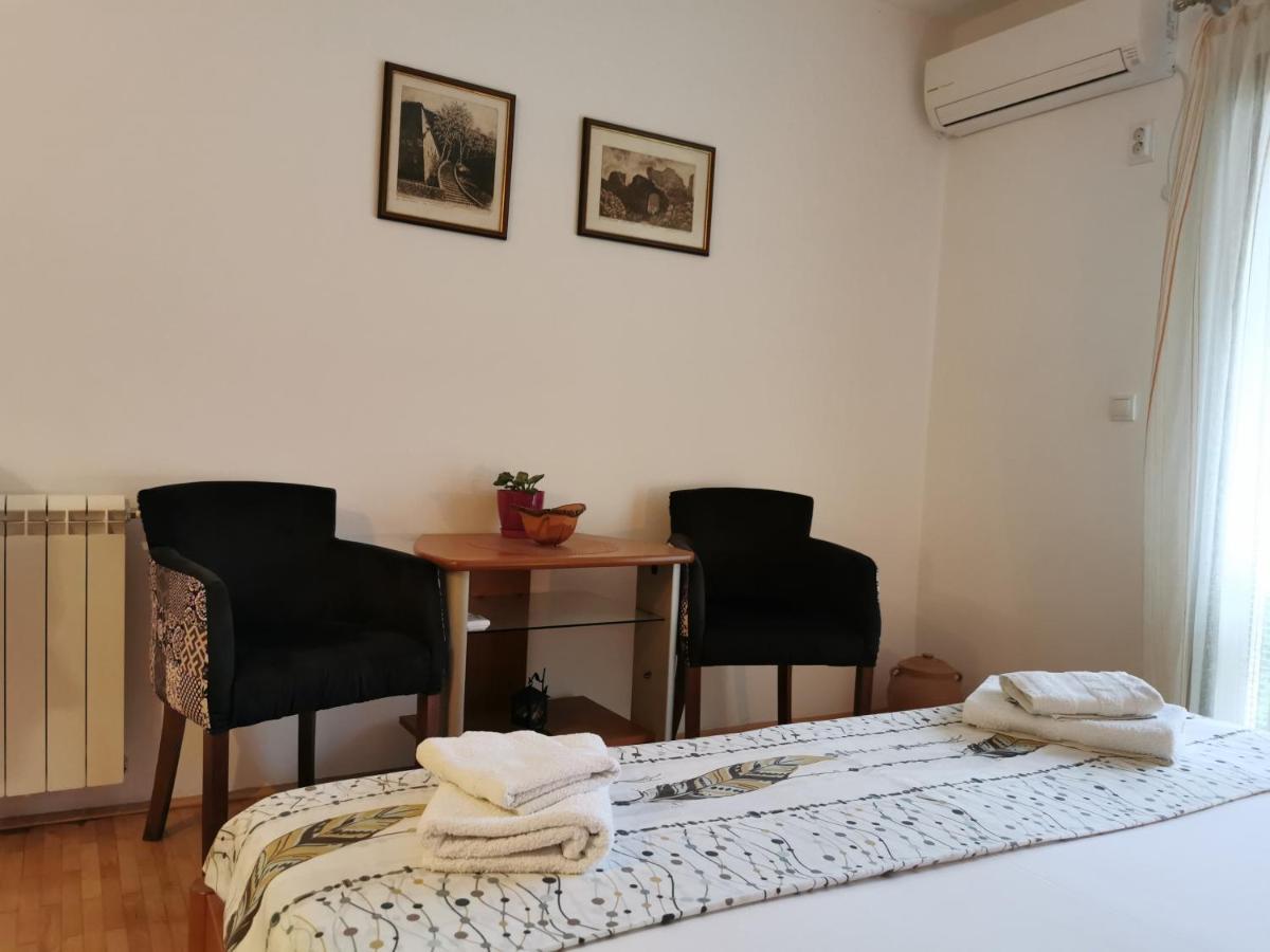 Guesthouse Vukasevic เวียร์ปาซาร์ ภายนอก รูปภาพ